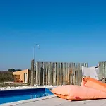 Entre Vinhas & Mar Lantgård Óbidos