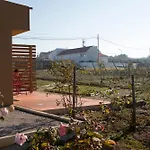 Entre Vinhas & Mar Lantgård *