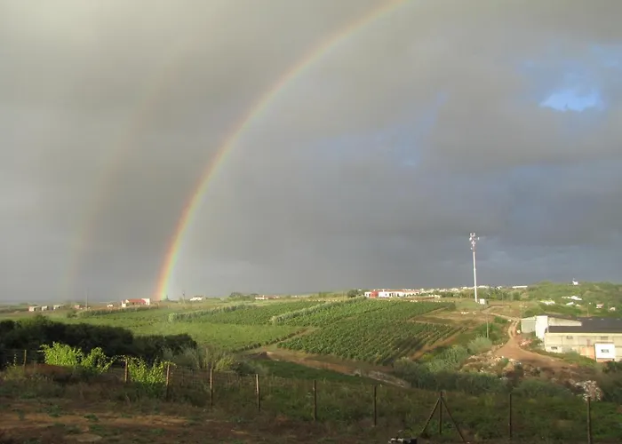 Feriegård Entre Vinhas & Mar *