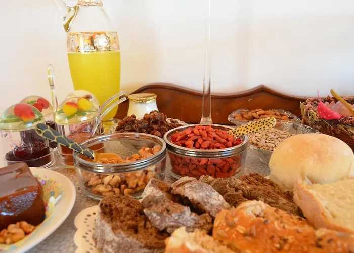 Entre Vinhas & Mar Feriegård *